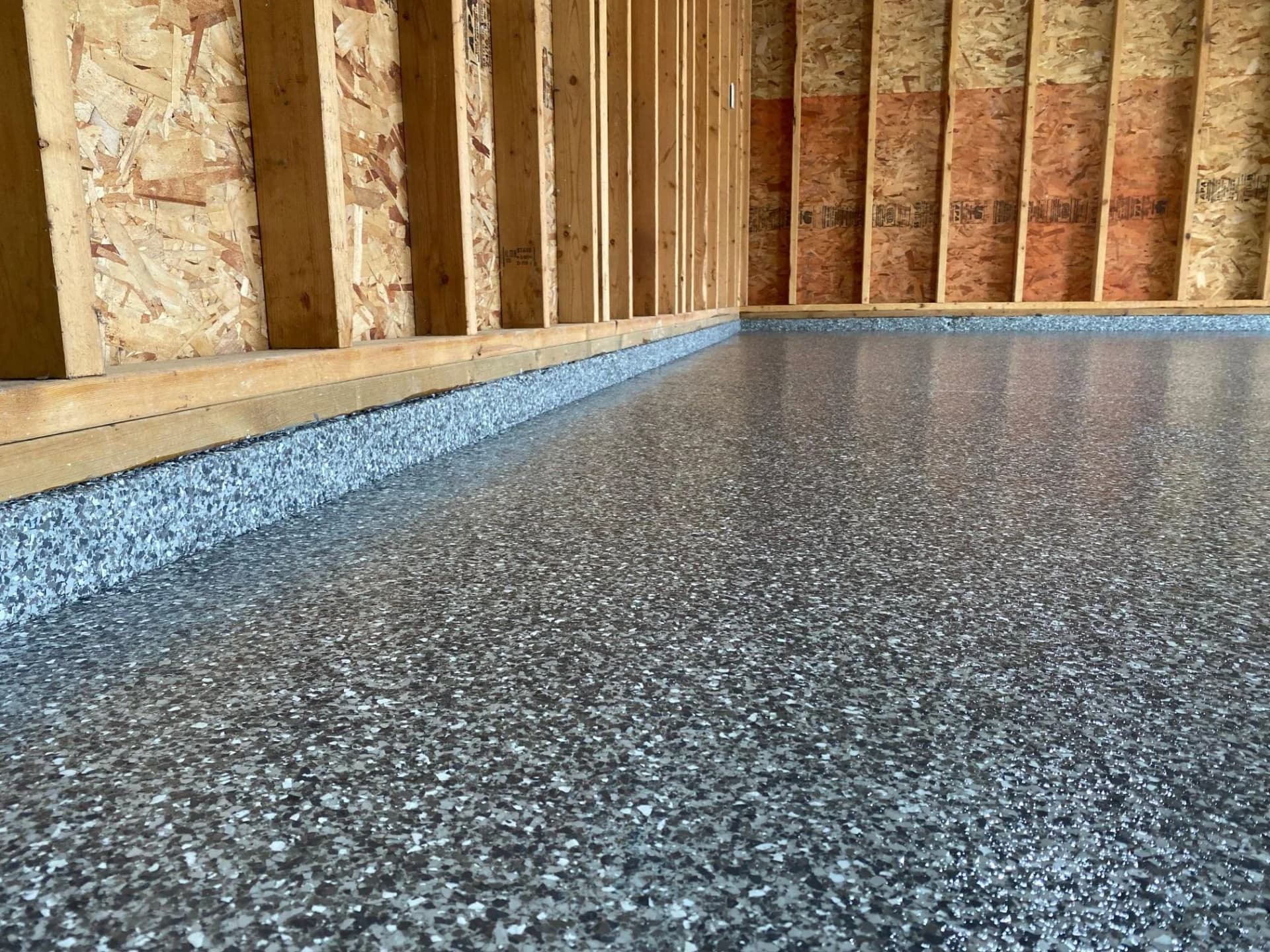 Best Concrete Coating MN for Homes and Businesses