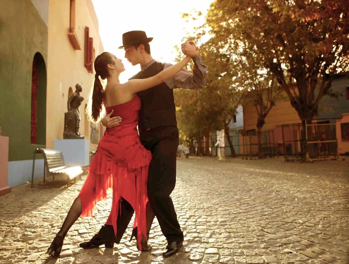 Tango Immersion Buenos Aires: Een Complete Tango Ervaring in Argentinië