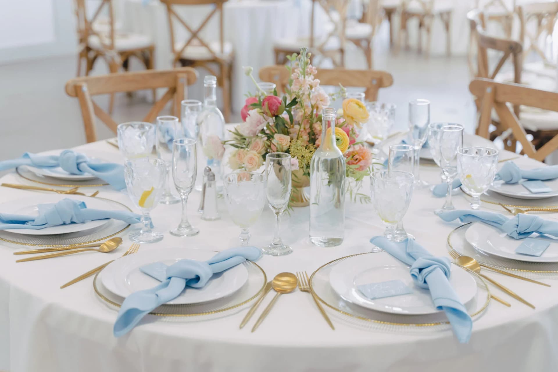 Table &amp; Chair Rentals with Fast Delivery