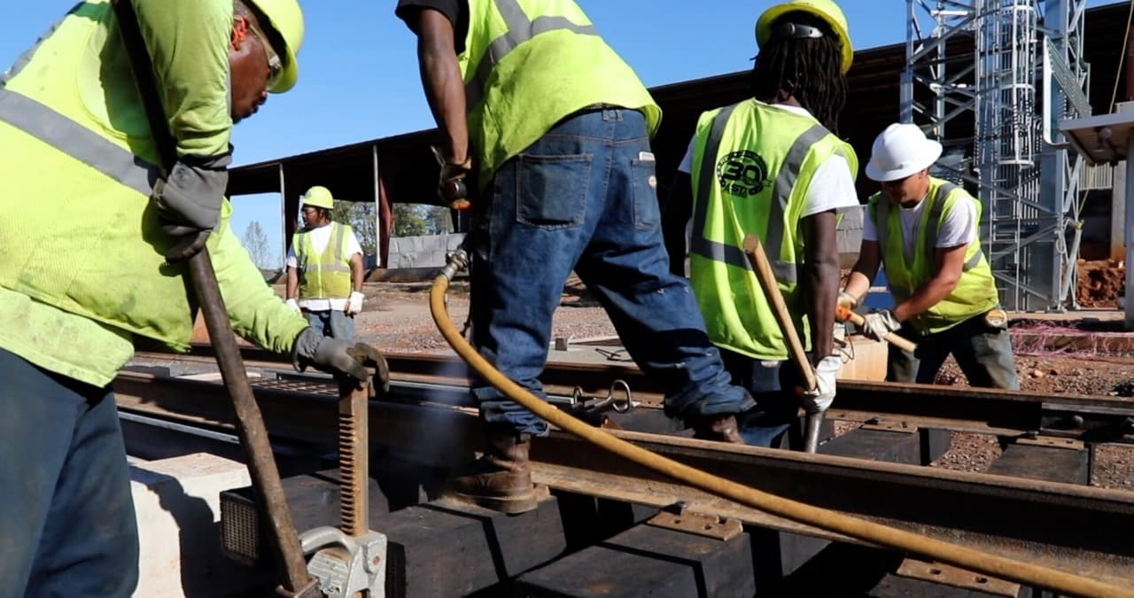 Railroad Contractors Committed to Safety &amp; Quality