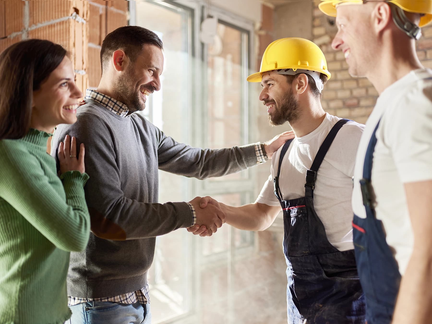 Benefits of Enrolling in Construction Training Programs Today