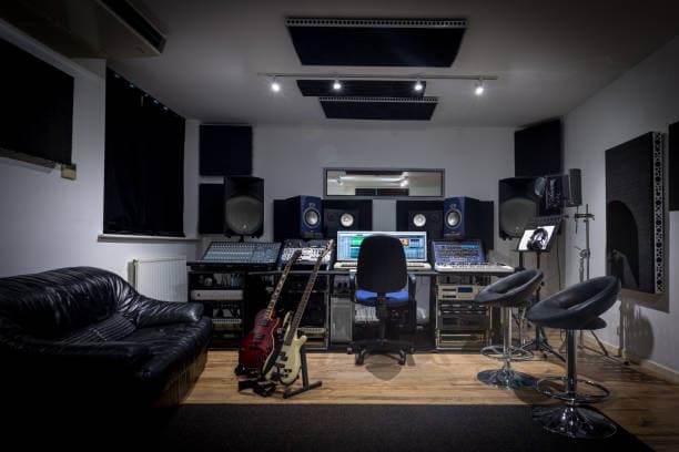 Lost Boy Entertainment: Your Premier Music Promotion Agency
