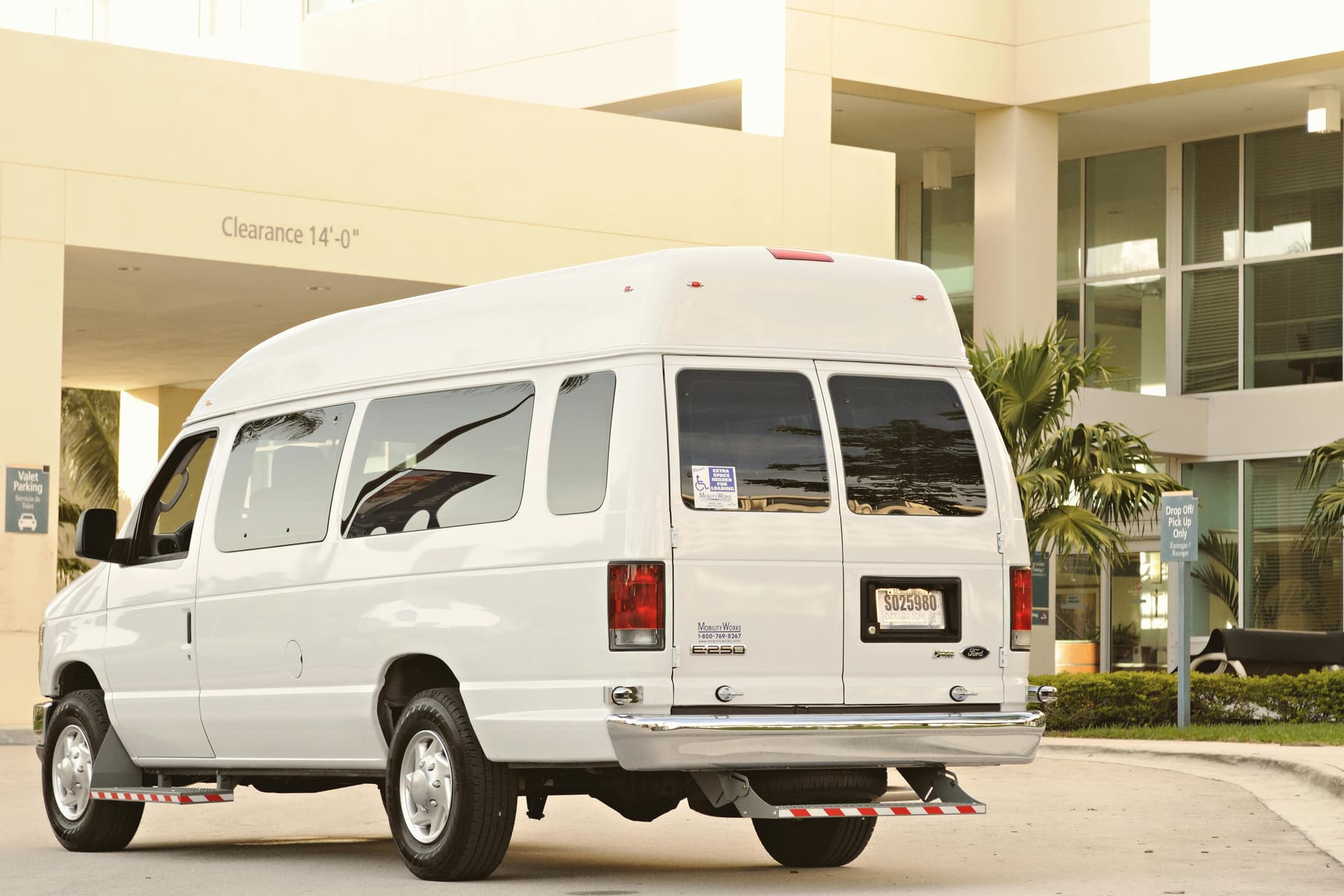 Wine tour limo service vs. Driving Yourself: Safety and Comfort