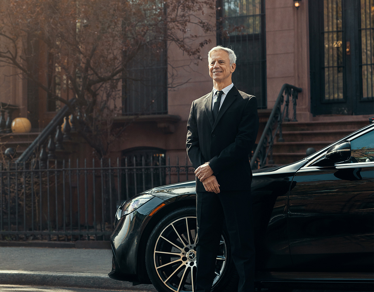 Why Business Travelers Prefer Hiring a Private Driver China