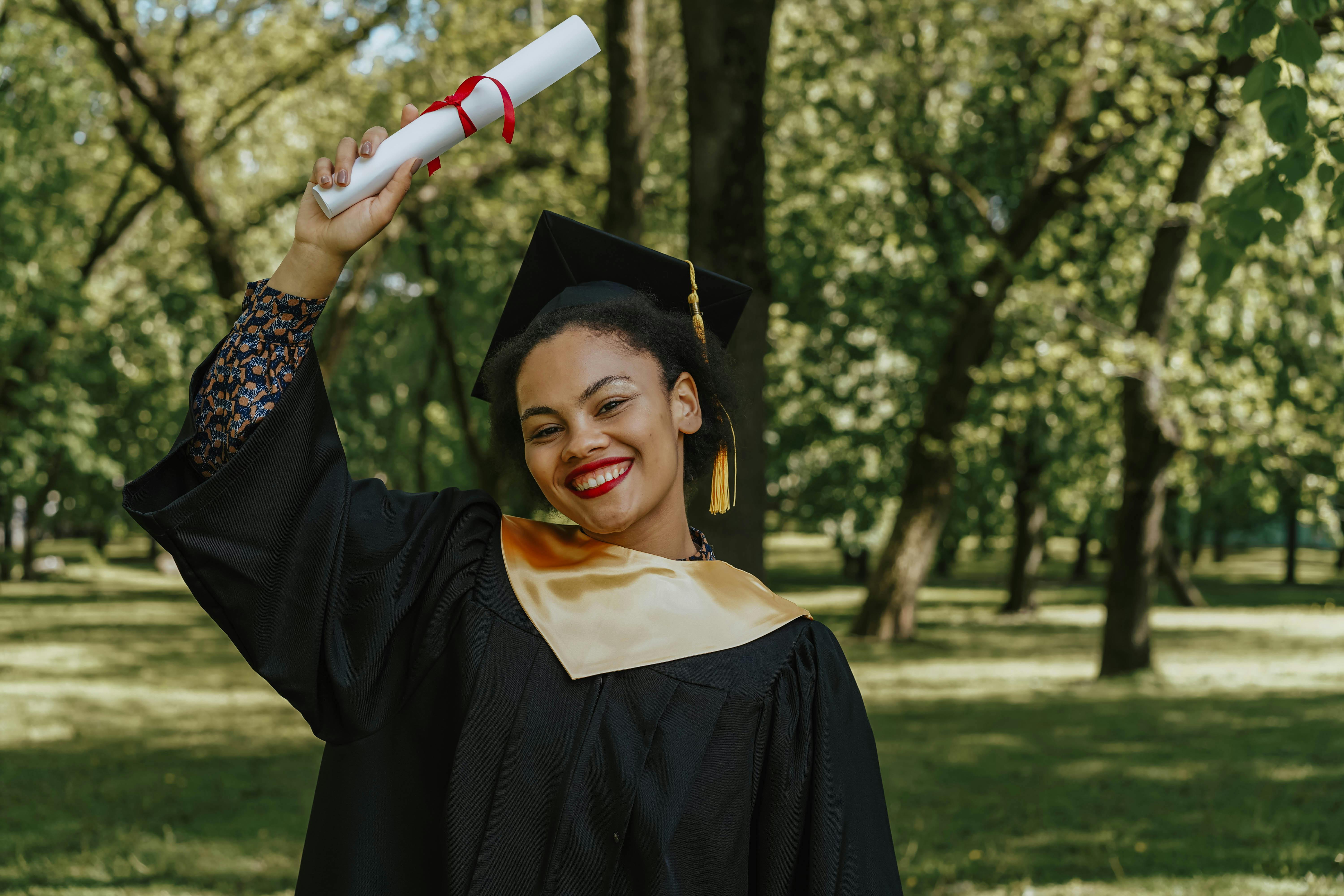 Best Fake Diplomas for Academic and Professional Display