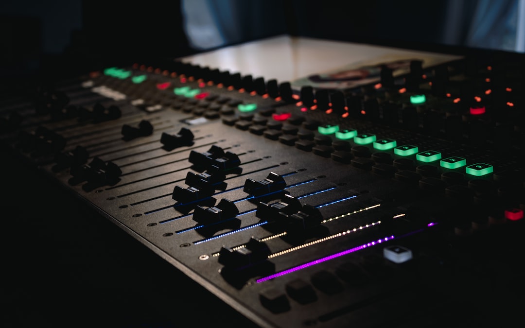Online Audio Mastering for Streaming and Digital Stores