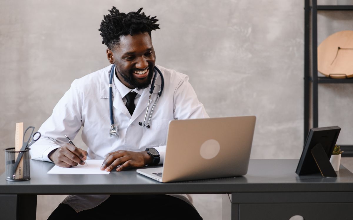 Agentur Ärztevermittlung: Mit Social Sourcing 3.0® schneller ans Ziel