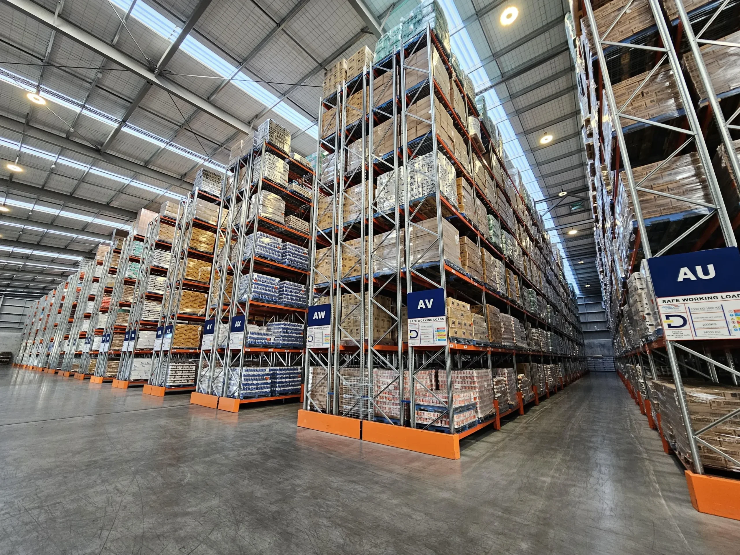 How Chicago Transload Cross Docking Keeps Supply Chains Strong