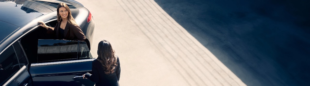 Limo Service Miami FL – Professional Chauffeurs for VIP Travel